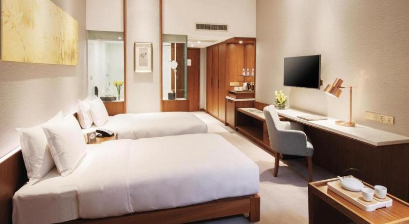 Deacon House Wuxi Hotel Wuxi  Ngoại thất bức ảnh