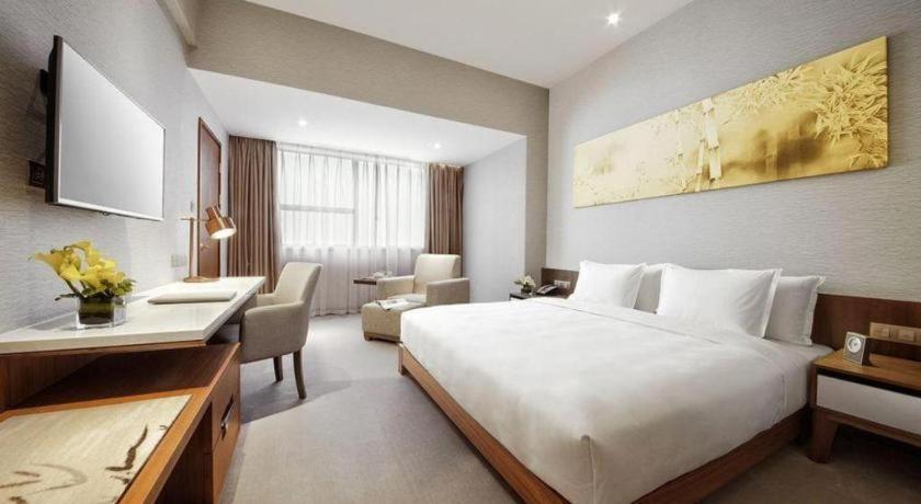 Deacon House Wuxi Hotel Wuxi  Ngoại thất bức ảnh