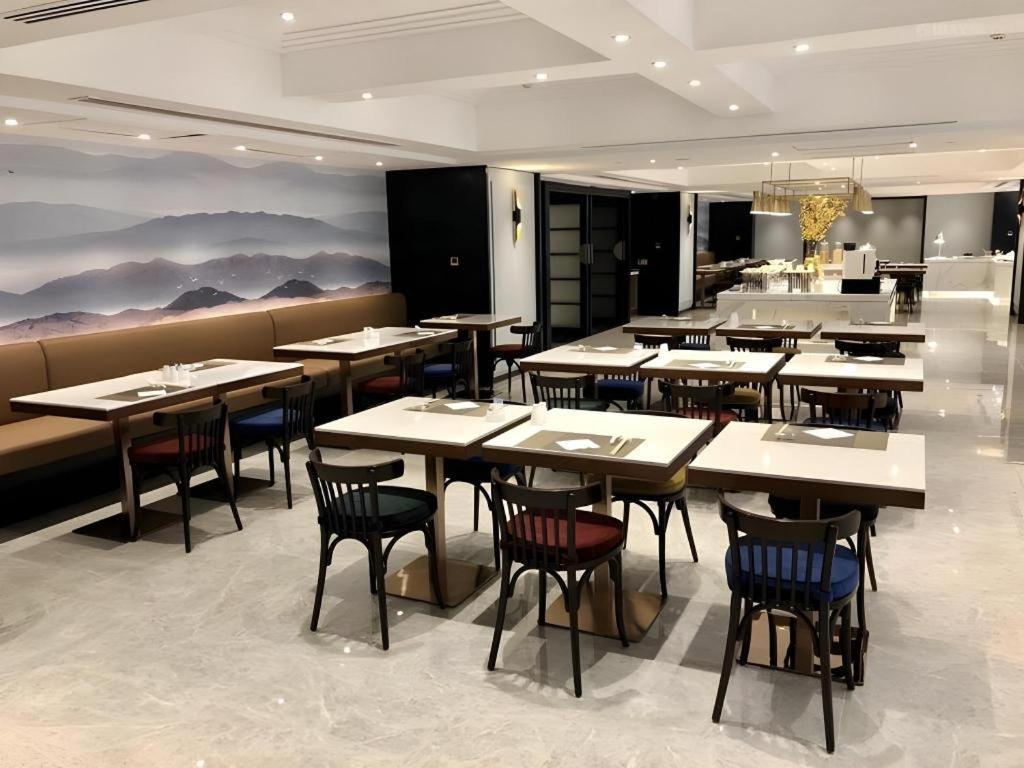 Deacon House Wuxi Hotel Wuxi  Ngoại thất bức ảnh
